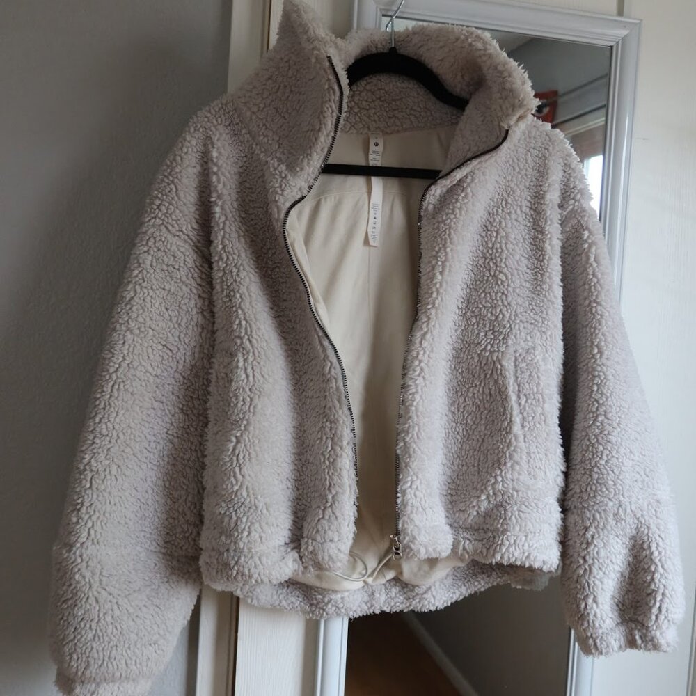 Lulu Lemon Cinchable Fleece Zip Up WHTO 4